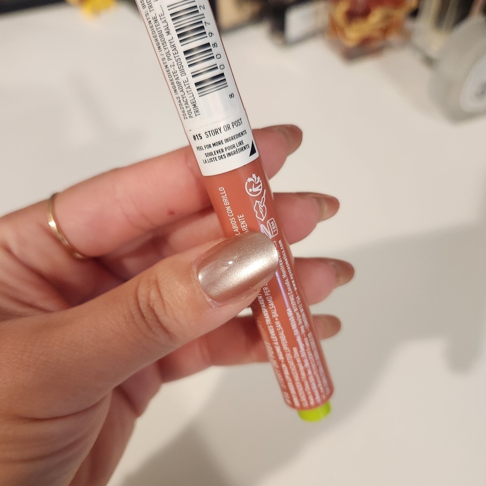 NWT NYX Cosmetics | Fat Oil Slick Click Vegan Lip Balm, Shade "Story or Post" - Picture 6 of 11